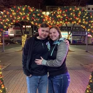 Meet your Posher, Devin